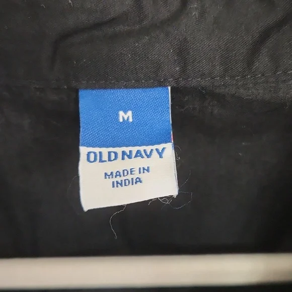 Old Navy black cotton shirt dress in great condition! Classic. Size Medium - Picture 3 of 10